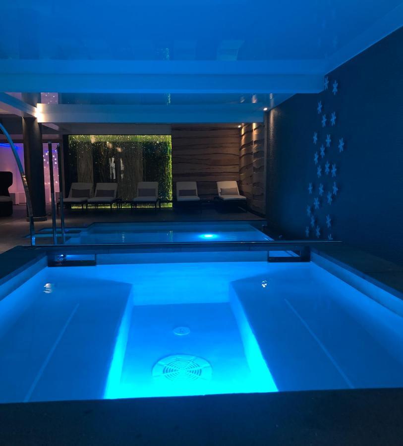 Montana Chalet Hotel & Spa Le Sauze Zewnętrze zdjęcie
