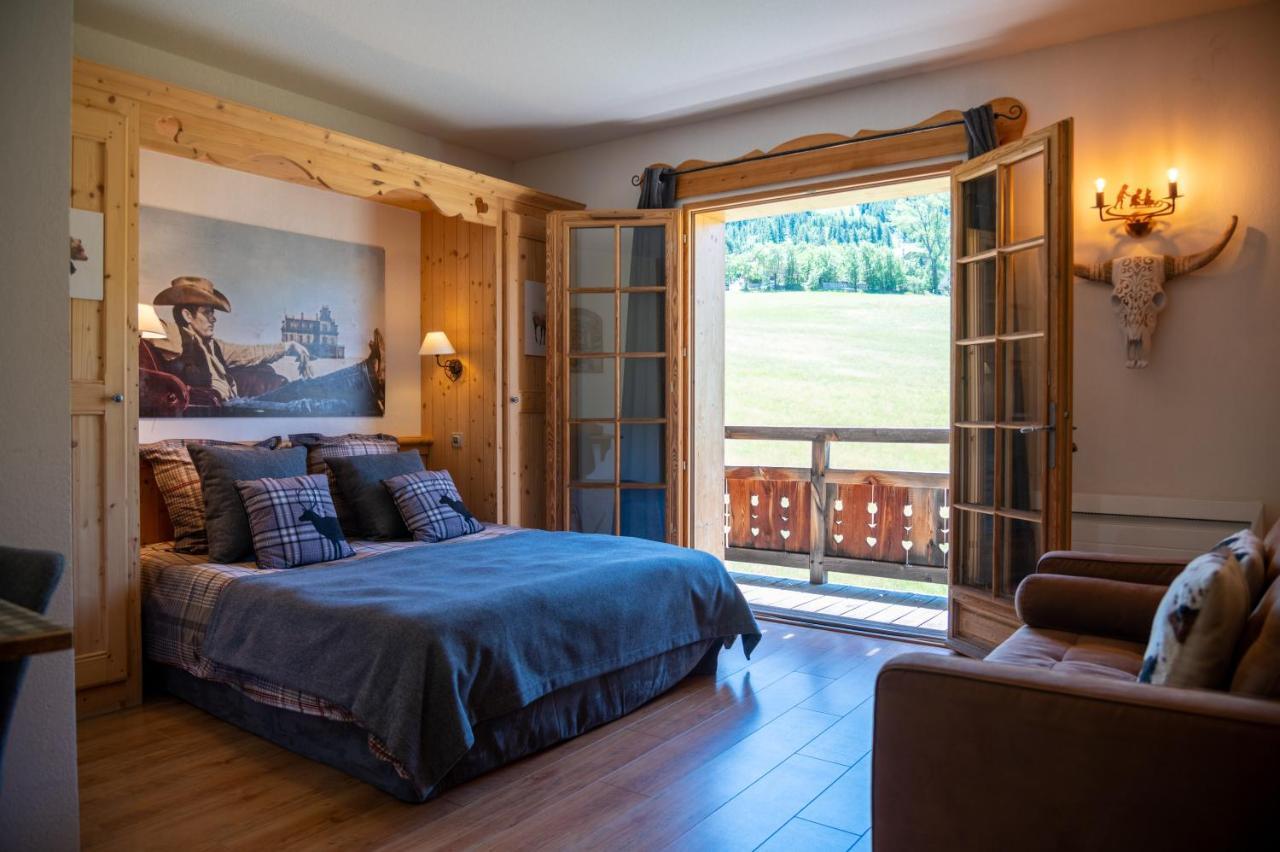 Montana Chalet Hotel & Spa Le Sauze Zewnętrze zdjęcie