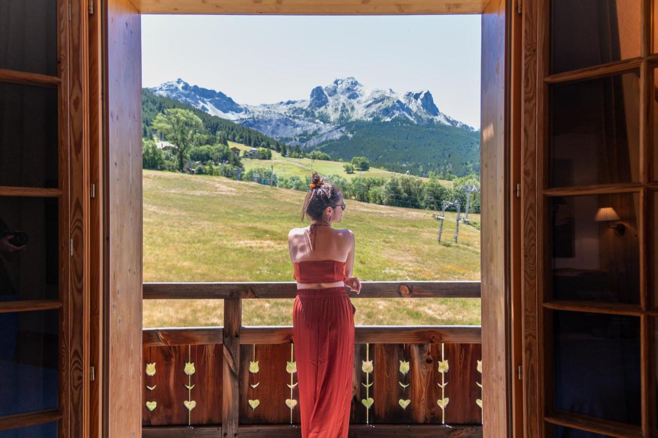 Montana Chalet Hotel & Spa Le Sauze Zewnętrze zdjęcie