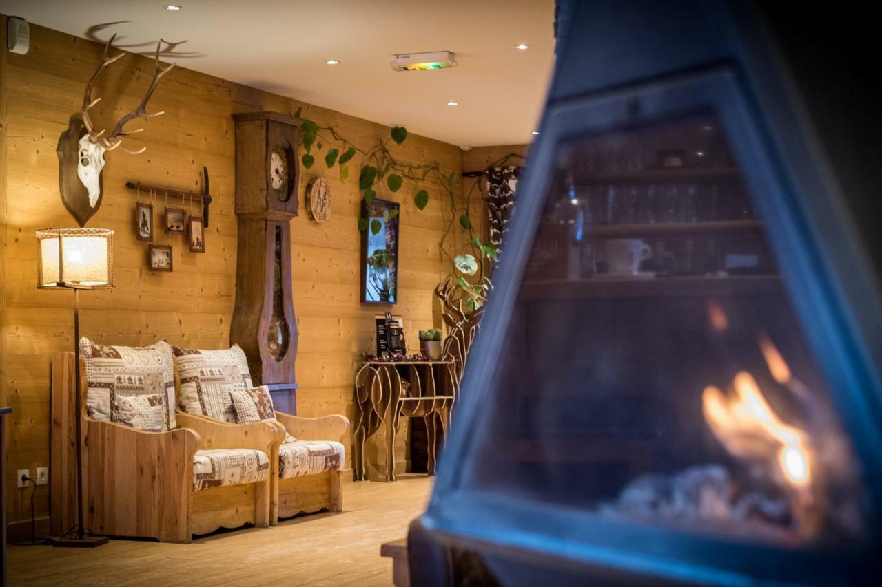 Montana Chalet Hotel & Spa Le Sauze Zewnętrze zdjęcie