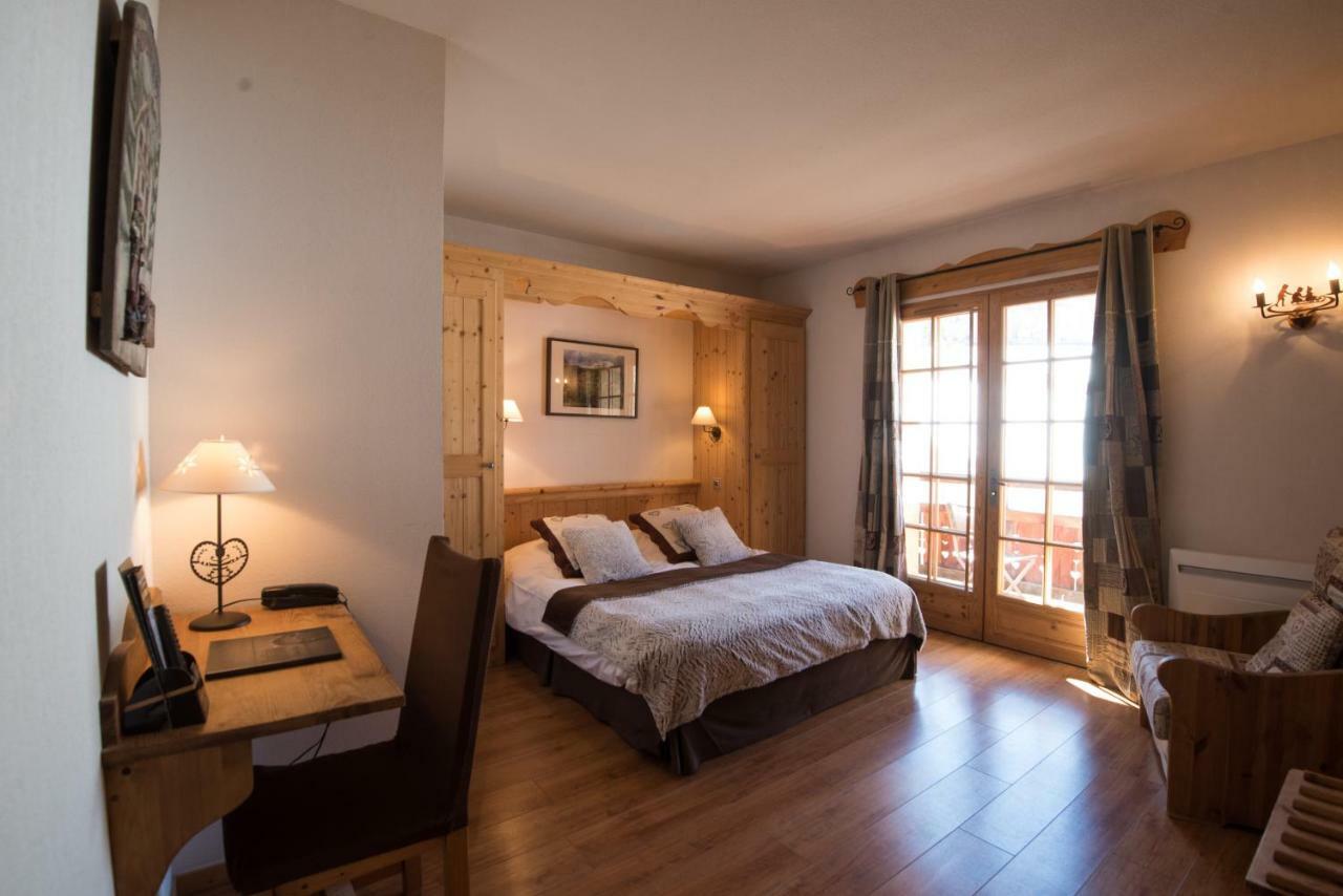 Montana Chalet Hotel & Spa Le Sauze Zewnętrze zdjęcie