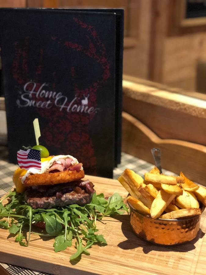 Montana Chalet Hotel & Spa Le Sauze Zewnętrze zdjęcie